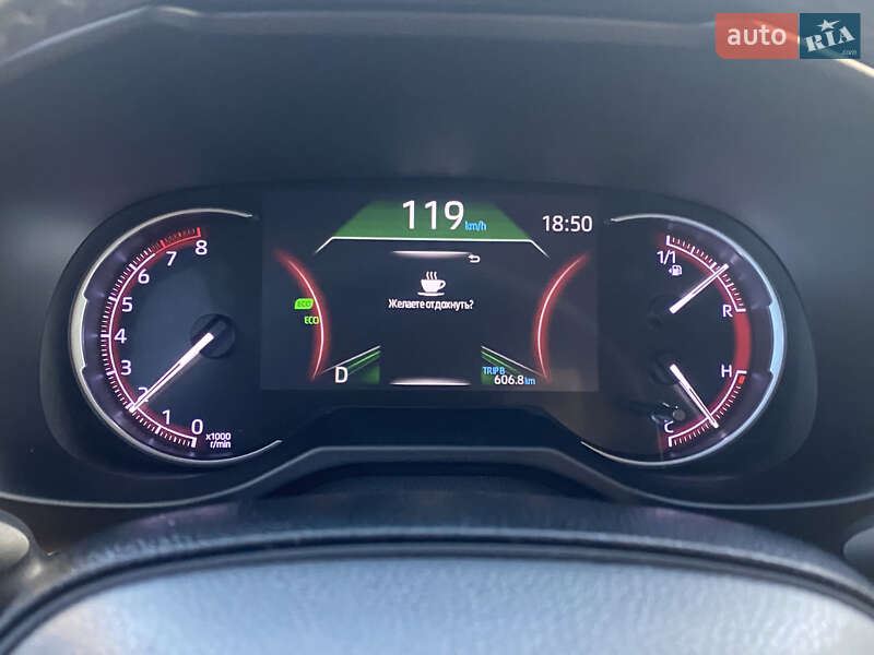 Позашляховик / Кросовер Toyota RAV4 2020 в Дніпрі
