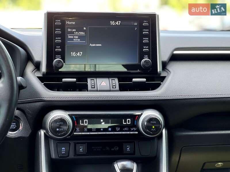 Позашляховик / Кросовер Toyota RAV4 2022 в Києві