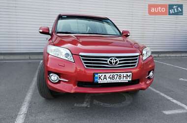 Внедорожник / Кроссовер Toyota RAV4 2011 в Киеве