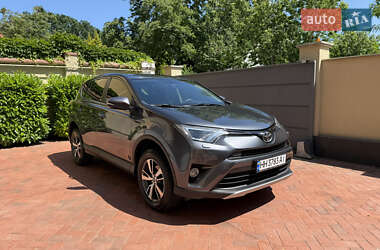 Внедорожник / Кроссовер Toyota RAV4 2017 в Одессе