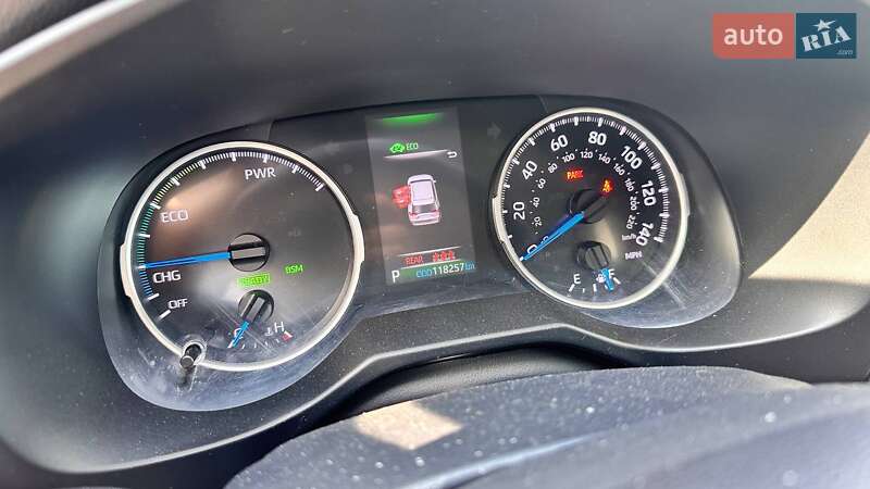 Внедорожник / Кроссовер Toyota RAV4 2019 в Харькове