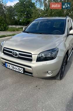 Позашляховик / Кросовер Toyota RAV4 2008 в Харкові