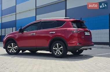 Внедорожник / Кроссовер Toyota RAV4 2017 в Львове