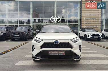 Позашляховик / Кросовер Toyota RAV4 2023 в 