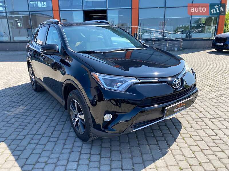 Toyota RAV4 2016