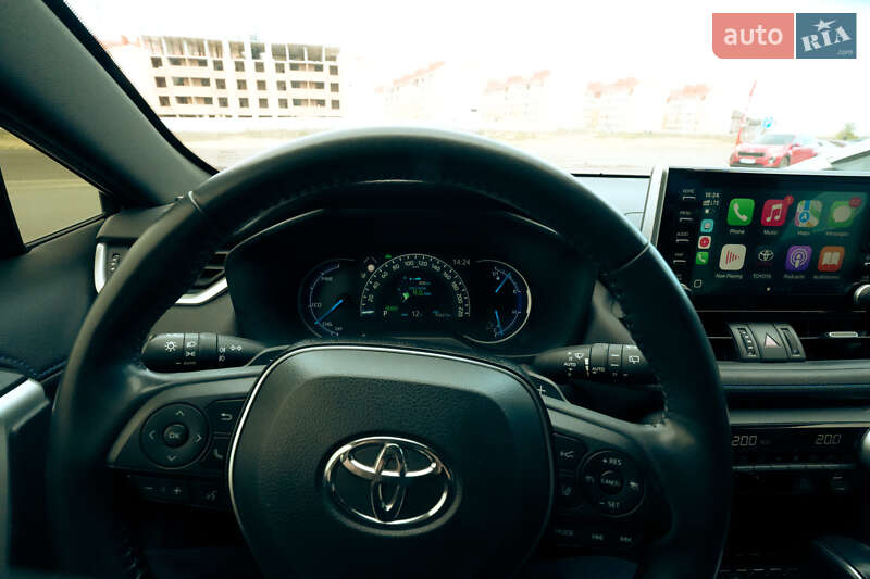 Внедорожник / Кроссовер Toyota RAV4 2019 в Киеве фото 14 Внедорожник / Кроссовер Toyota RAV4 2019 в Киеве
