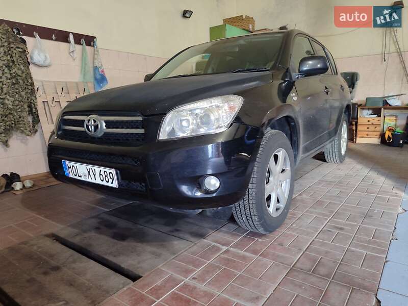 Toyota RAV4 2010