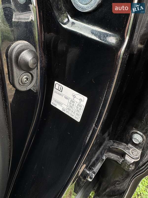 Позашляховик / Кросовер Toyota RAV4 2021 в Києві фото 55 Позашляховик / Кросовер Toyota RAV4 2021 в Києві