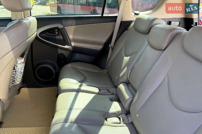 Позашляховик / Кросовер Toyota RAV4 2008 в Одесі