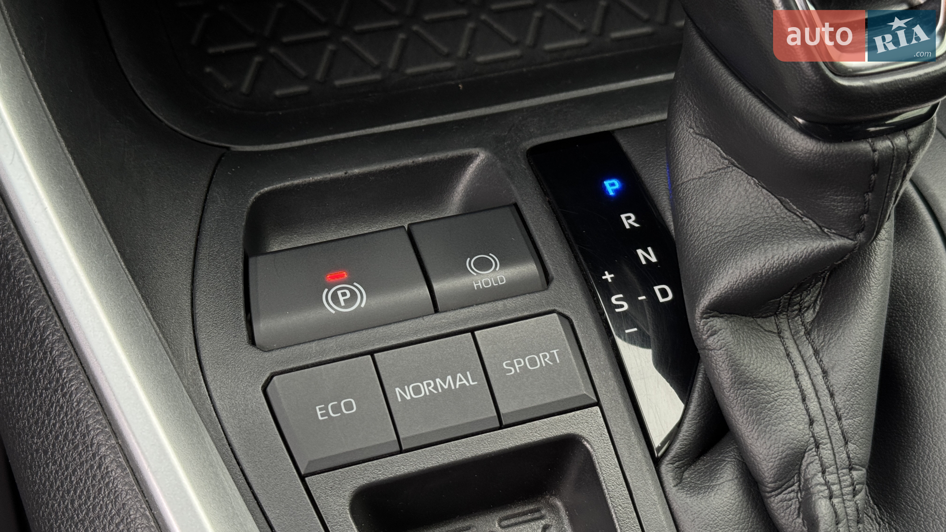 2021 Toyota RAV 4 - мініатюра 46