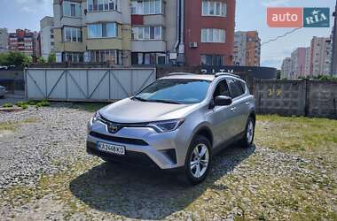 Внедорожник / Кроссовер Toyota RAV4 2018 в Виннице