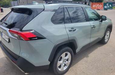 Внедорожник / Кроссовер Toyota RAV4 2019 в Харькове