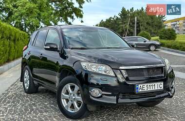 Внедорожник / Кроссовер Toyota RAV4 2011 в 