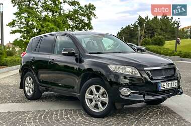 Внедорожник / Кроссовер Toyota RAV4 2011 в 