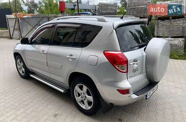 Позашляховик / Кросовер Toyota RAV4 2007 в Вінниці