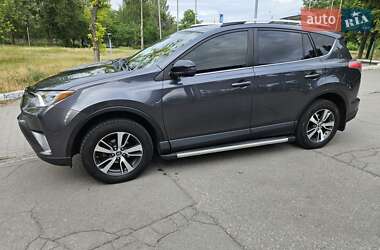 Внедорожник / Кроссовер Toyota RAV4 2016 в Запорожье