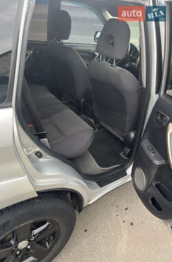 Внедорожник / Кроссовер Toyota RAV4 2005 в 