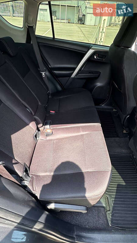 Внедорожник / Кроссовер Toyota RAV4 2013 в Киеве