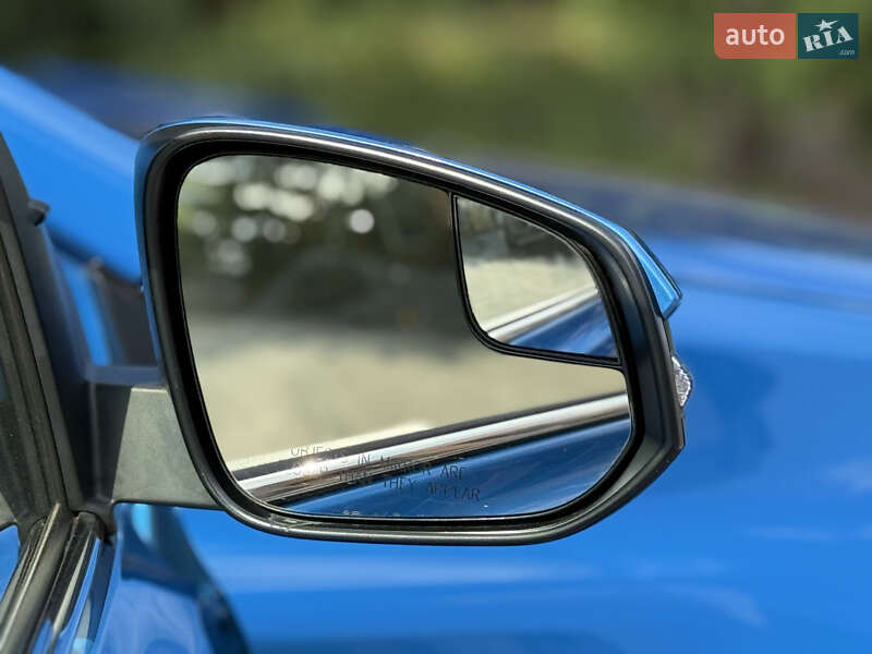 Внедорожник / Кроссовер Toyota RAV4 2016 в Тернополе