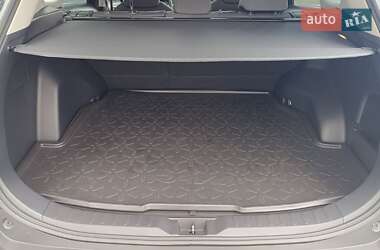 Внедорожник / Кроссовер Toyota RAV4 2021 в 