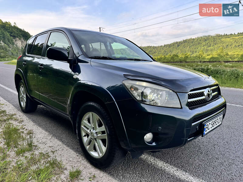 Позашляховик / Кросовер Toyota RAV4 2006 в Турці