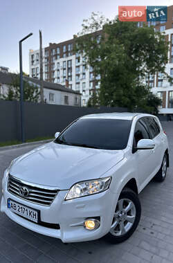 Внедорожник / Кроссовер Toyota RAV4 2011 в Виннице