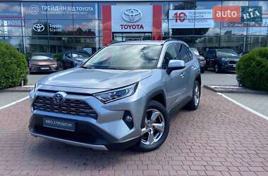 Внедорожник / Кроссовер Toyota RAV4 2020 в Хмельницком