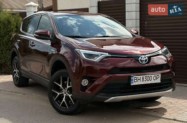 Позашляховик / Кросовер Toyota RAV4 2017 в Одесі
