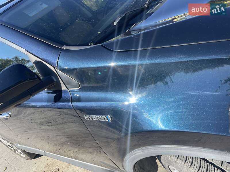 Позашляховик / Кросовер Toyota RAV4 2017 в Тернополі фото 13 Позашляховик / Кросовер Toyota RAV4 2017 в Тернополі