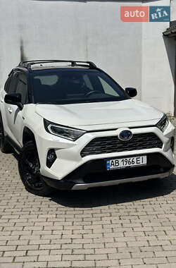 Позашляховик / Кросовер Toyota RAV4 2019 в Львові