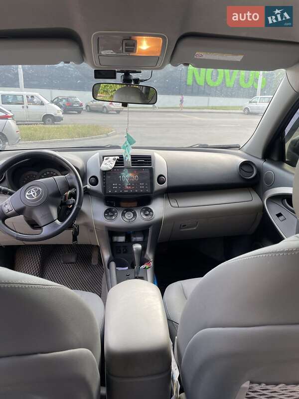 Toyota RAV4 2007