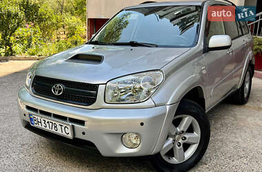 Внедорожник / Кроссовер Toyota RAV4 2003 в Одессе