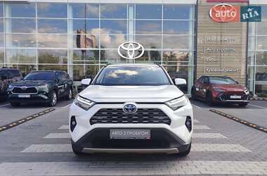 Внедорожник / Кроссовер Toyota RAV4 2022 в 
