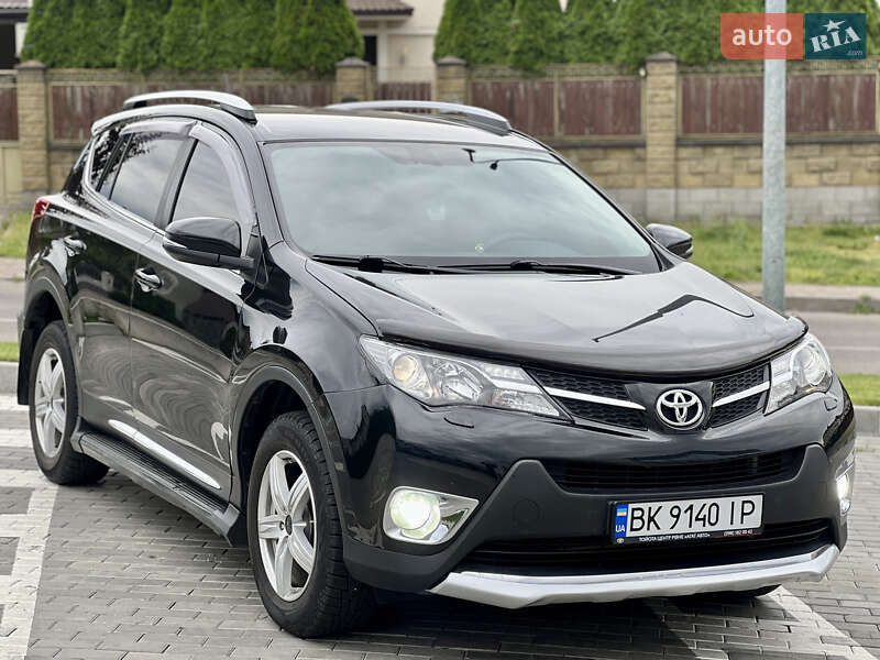 Toyota RAV4 2014