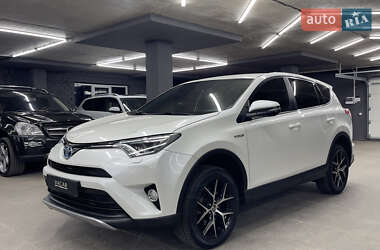 Внедорожник / Кроссовер Toyota RAV4 2016 в Харькове