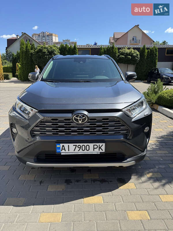 Toyota RAV4 2021