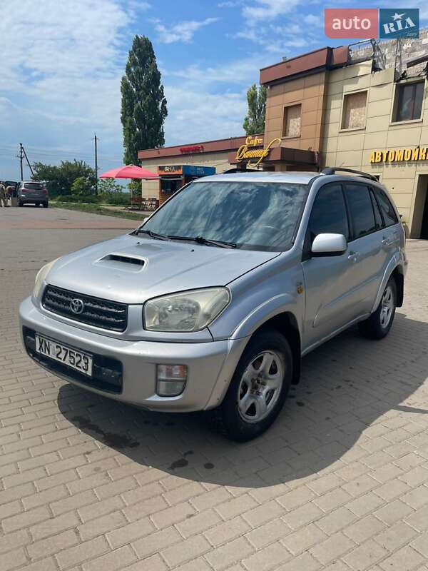Toyota RAV4 2003