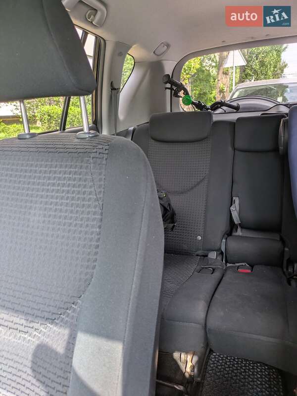 Позашляховик / Кросовер Toyota RAV4 2007 в Києві