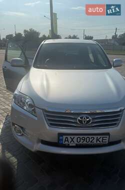 Внедорожник / Кроссовер Toyota RAV4 2011 в Харькове