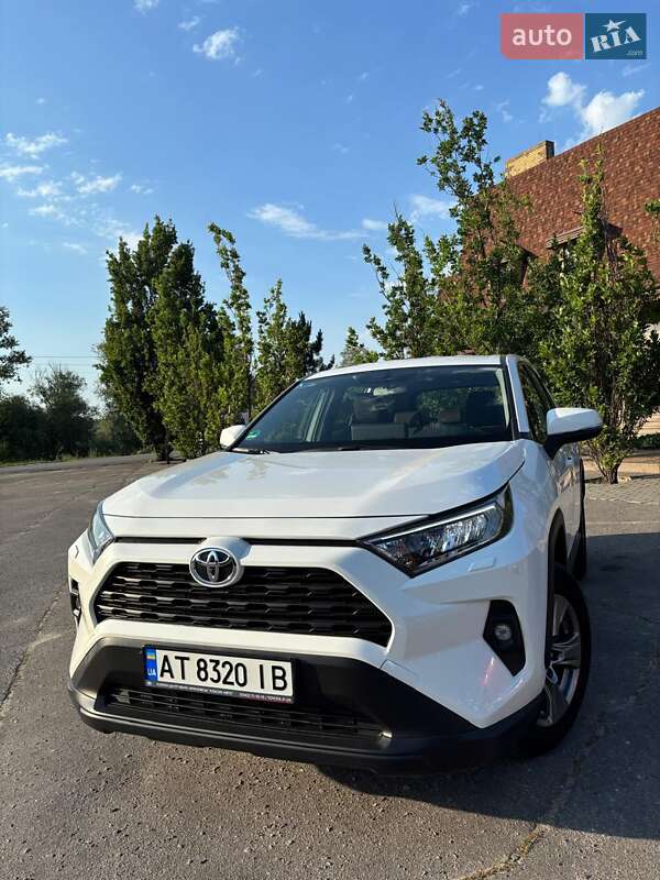 Toyota RAV4 2023
