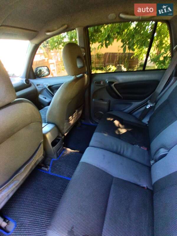 Позашляховик / Кросовер Toyota RAV4 2001 в Києві фото 6 Позашляховик / Кросовер Toyota RAV4 2001 в Києві