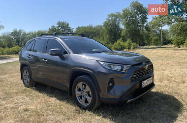 Позашляховик / Кросовер Toyota RAV4 2023 в Кропивницькому