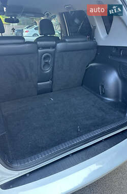 Внедорожник / Кроссовер Toyota RAV4 2011 в 
