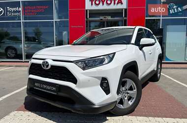 Внедорожник / Кроссовер Toyota RAV4 2023 в Виннице