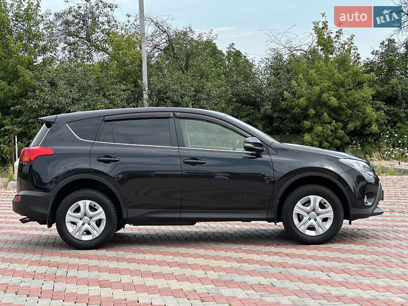 Позашляховик / Кросовер Toyota RAV4 2013 в Білій Церкві