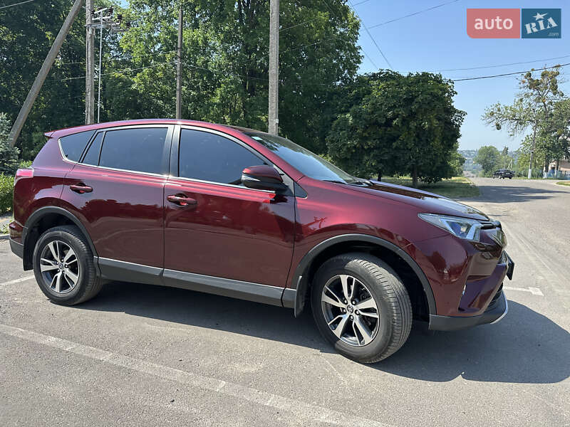 Внедорожник / Кроссовер Toyota RAV4 2016 в Валках фото 6 Внедорожник / Кроссовер Toyota RAV4 2016 в Валках