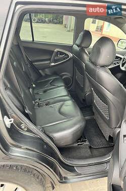 Внедорожник / Кроссовер Toyota RAV4 2007 в 