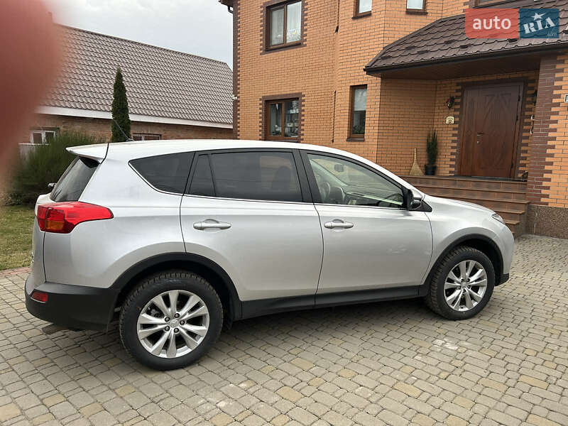 Позашляховик / Кросовер Toyota RAV4 2013 в Жмеринці
