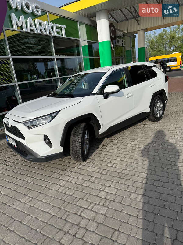 Внедорожник / Кроссовер Toyota RAV4 2023 в Одессе