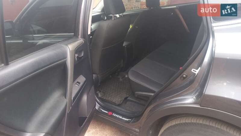 Внедорожник / Кроссовер Toyota RAV4 2013 в Чернигове фото 6 Внедорожник / Кроссовер Toyota RAV4 2013 в Чернигове